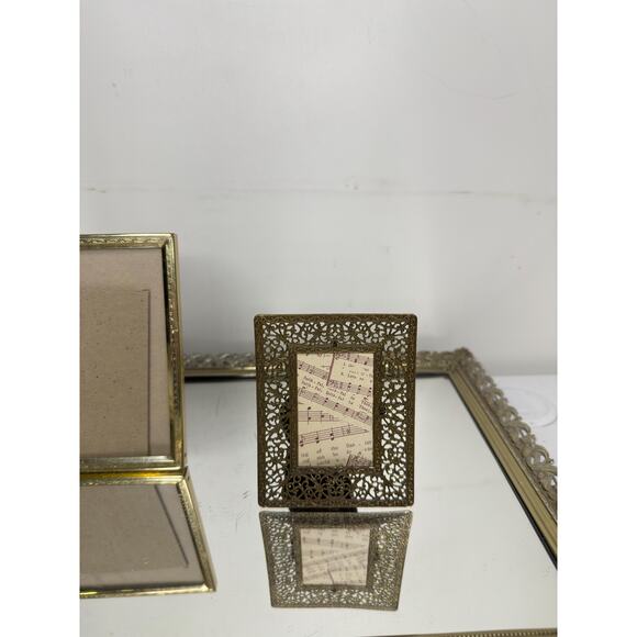 Set of Two Vintage Gold Metal Frames, Small Gold Filigree Frame - Picture 9 of 10